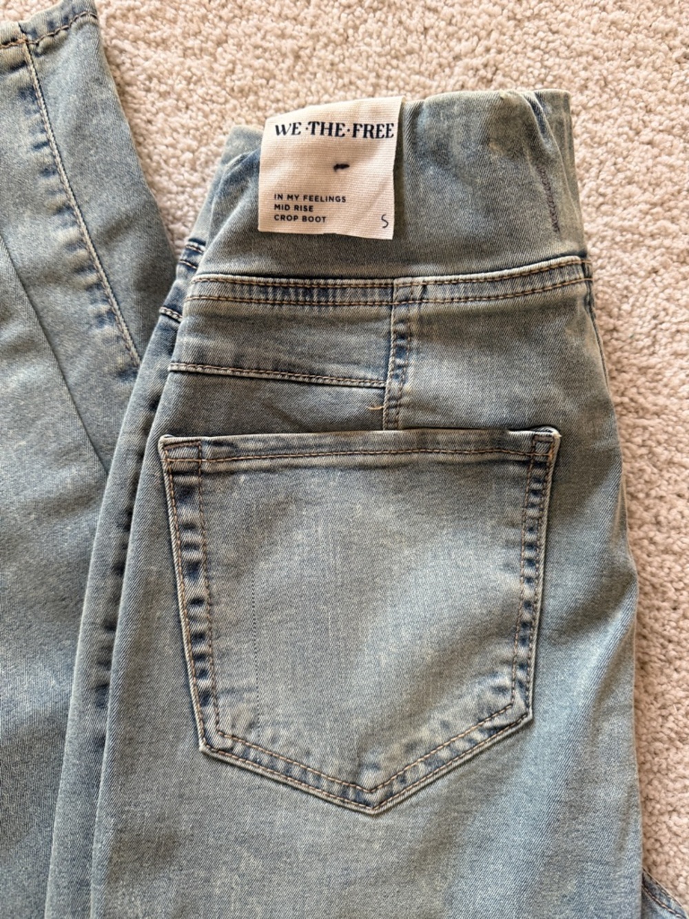 We The Free Jeans in Light Blue Wash- size S - Picture 3 of 5